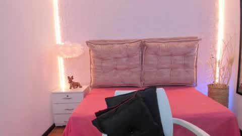 Salome Rose online show from January 18, 12:56 pm