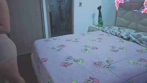 Salome  online show from July 28, 11:04 pm