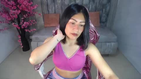 Snapshot of salome_stockman_sub chatting on February 7, 12:39 pm Salome online show from February 7, 12:39 pm