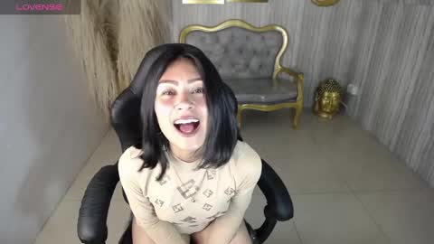 Snapshot of salome_stockman_sub chatting on February 4, 7:44 pm Salome online show from February 4, 7:44 pm