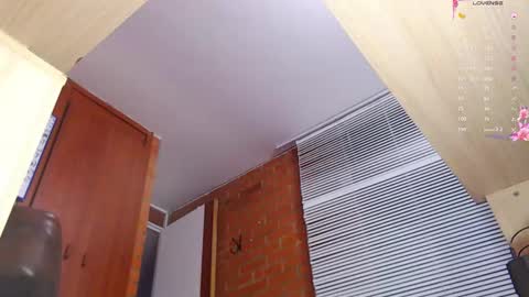 Snapshot of salome_sw chatting on October 18, 10:33 pm SAMANTHA online show from October 18, 10:33 pm