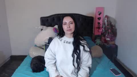 yenny online show from February 20, 6:26 am