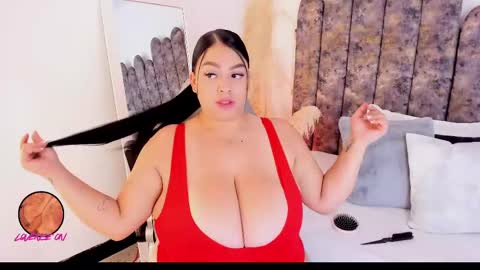 Snapshot of salomesimos1 chatting on October 6, 11:42 pm Salome online show from October 6, 11:42 pm