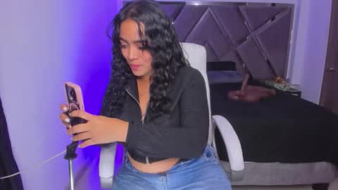 Salomme Cruz online show from September 28, 2:40 am