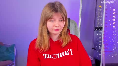 Snapshot of salut_love chatting on February 26, 4:05 pm Ruby online show from February 26, 4:05 pm