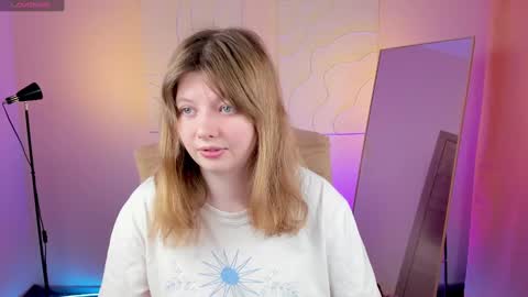 Snapshot of salut_love chatting on February 7, 3:30 pm Ruby online show from February 7, 3:30 pm