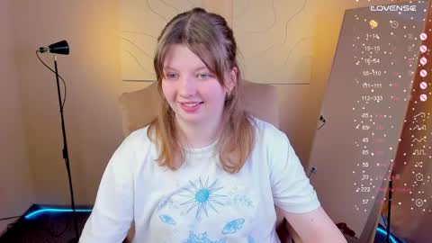 Snapshot of salut_love chatting on February 27, 2:32 pm Ruby online show from February 27, 2:32 pm