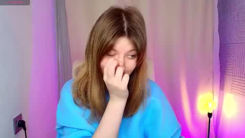 Snapshot of salut_love chatting on March 9, 10:30 am Ruby online show from March 9, 10:30 am