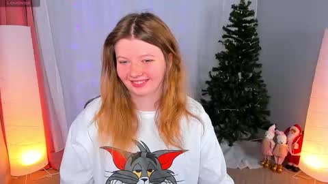 Snapshot of salut_love chatting on December 8, 10:30 am Ruby online show from December 8, 10:30 am