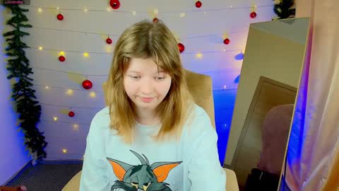 Snapshot of salut_love chatting on December 27, 3:38 pm Ruby online show from December 27, 3:38 pm