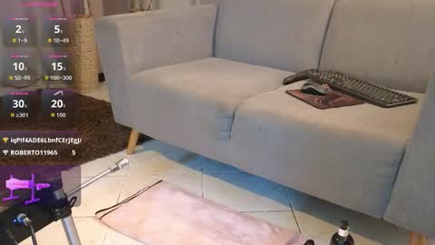 saly_moon1 online show from February 25, 3:38 am