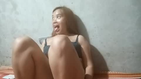 sam_sam1245 online show from July 10, 12:27 pm