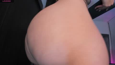 samaay_ online show from September 18, 3:38 am