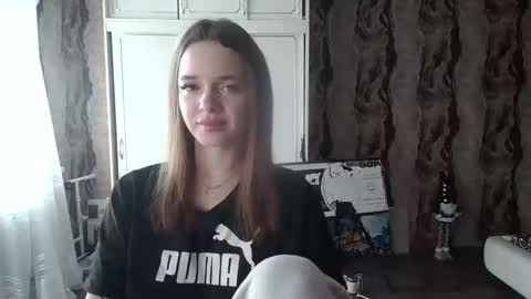 Snapshot of samanta55555 chatting on February 9, 11:04 am samanta55555 online show from February 9, 11:04 am