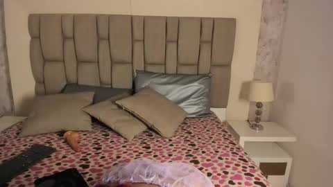 Samanta online show from March 3, 3:18 pm