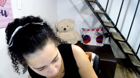 samantha online show from February 7, 11:24 pm