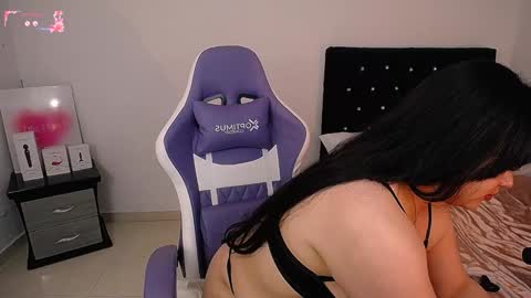 Snapshot of samantha__g chatting on January 8, 4:34 am Sam online show from January 8, 4:34 am