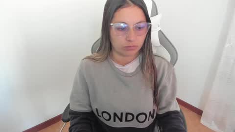 Snapshot of samantha__wilson chatting on January 7, 1:46 pm Samantha online show from January 7, 1:46 pm