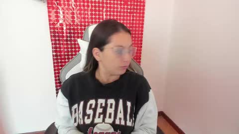 Snapshot of samantha__wilson chatting on February 14, 1:18 pm Samantha online show from February 14, 1:18 pm