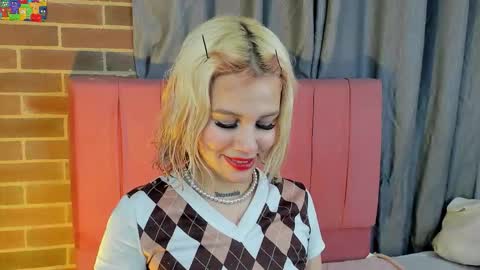 samantha_browwnn online show from February 5, 5:32 am