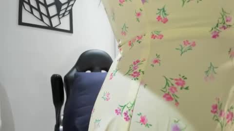 Andy online show from April 13, 12:23 am