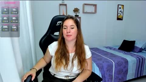 Snapshot of samanthaleon chatting on February 8, 2:58 am Samantha samy online show from February 8, 2:58 am