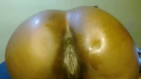 manth online show from November 28, 8:56 pm