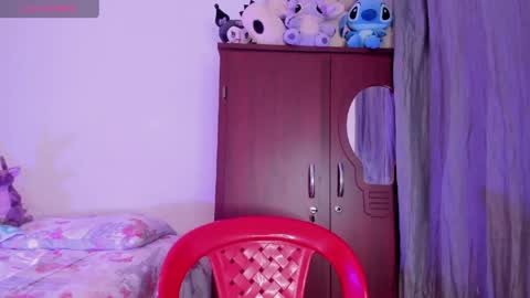 Samara is my name a pleasure delighted that you are here leave your thumb up it is important to me online show from May 19, 4:08 am