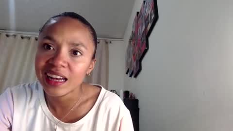 Snapshot of samary_thomas chatting on March 7, 12:15 am samary thomas online show from March 7, 12:15 am