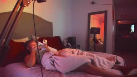 Yaya online show from December 23, 5:55 am