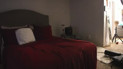 Yaya online show from December 5, 11:11 am