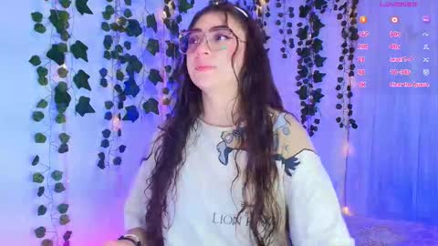 Snapshot of samii_evans chatting on September 22, 6:23 am samii evans online show from September 22, 6:23 am