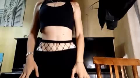 Mira online show from October 9, 4:55 pm