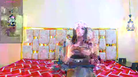 Snapshot of sammy_fox18 chatting on October 8, 8:24 pm Sammy fox18 online show from October 8, 8:24 pm