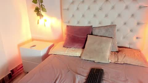 Samantha online show from November 24, 5:20 am