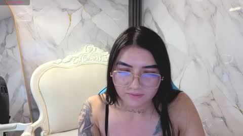 sammyblaze_a online show from October 23, 3:01 am