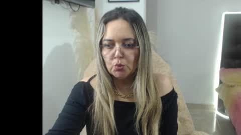 samy_vsn online show from November 22, 2:03 am