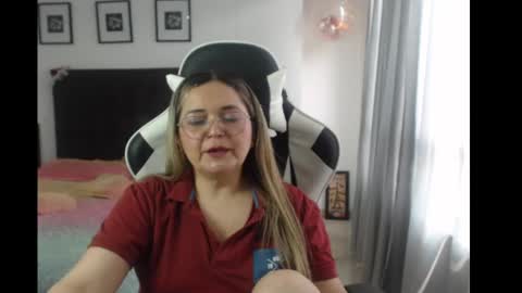 Snapshot of samy_vsn chatting on March 10, 6:34 pm samy_vsn online show from March 10, 6:34 pm