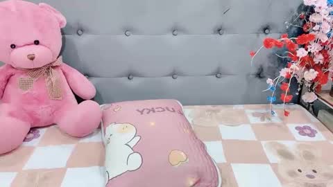 sanami_sian_ online show from November 18, 2:01 am