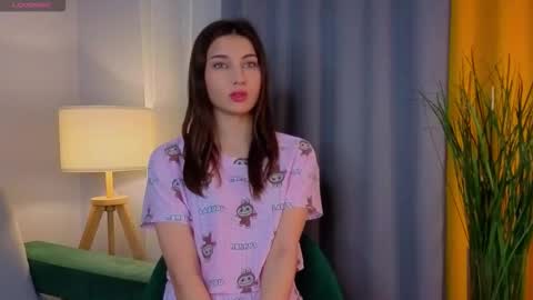 Isabel but you can call me Bella online show from November 24, 1:29 am