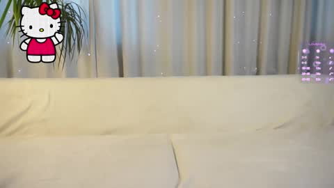 Emma  online show from March 27, 8:26 am