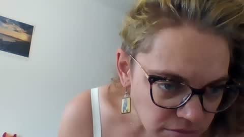 Sandra online show from July 29, 11:54 am
