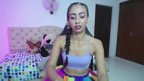 sandra  online show from May 28, 3:15 am