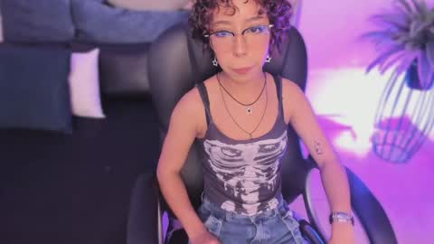 SANDRA online show from May 12, 2:31 am