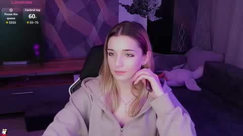 sandy_belle88 online show from November 18, 7:26 pm