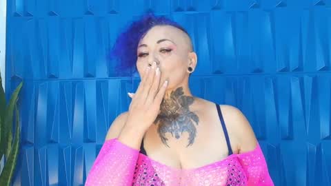 Snapshot of sandyrosee_ chatting on January 1, 4:50 pm Sandy Rose online show from January 1, 4:50 pm