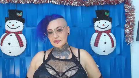 Snapshot of sandyrosee_ chatting on December 30, 6:05 pm Sandy Rose online show from December 30, 6:05 pm