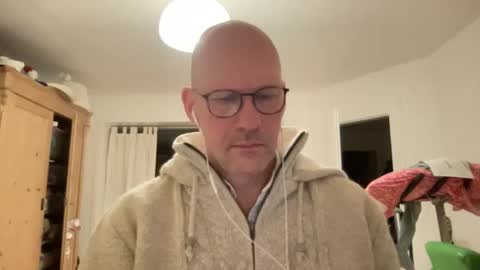 santaclausonice online show from December 14, 11:32 pm