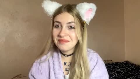 Anna online show from October 15, 12:52 pm