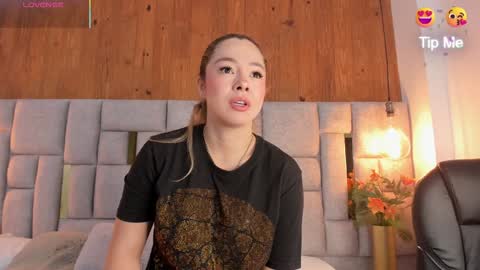 Snapshot of saori_newman chatting on January 25, 11:57 am Saori online show from January 25, 11:57 am